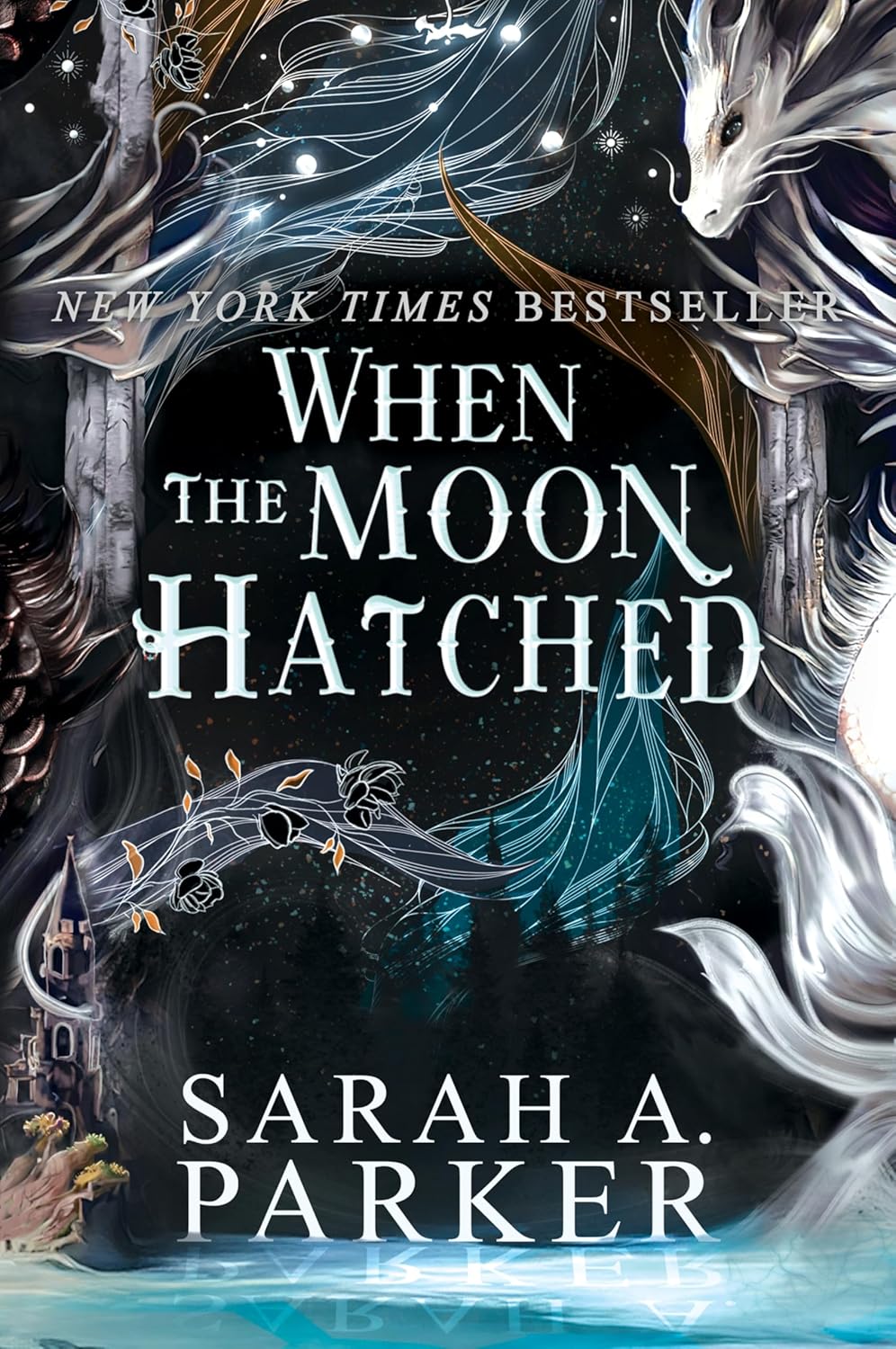 When the Moon Hatched Paperback (Moonfall #1)